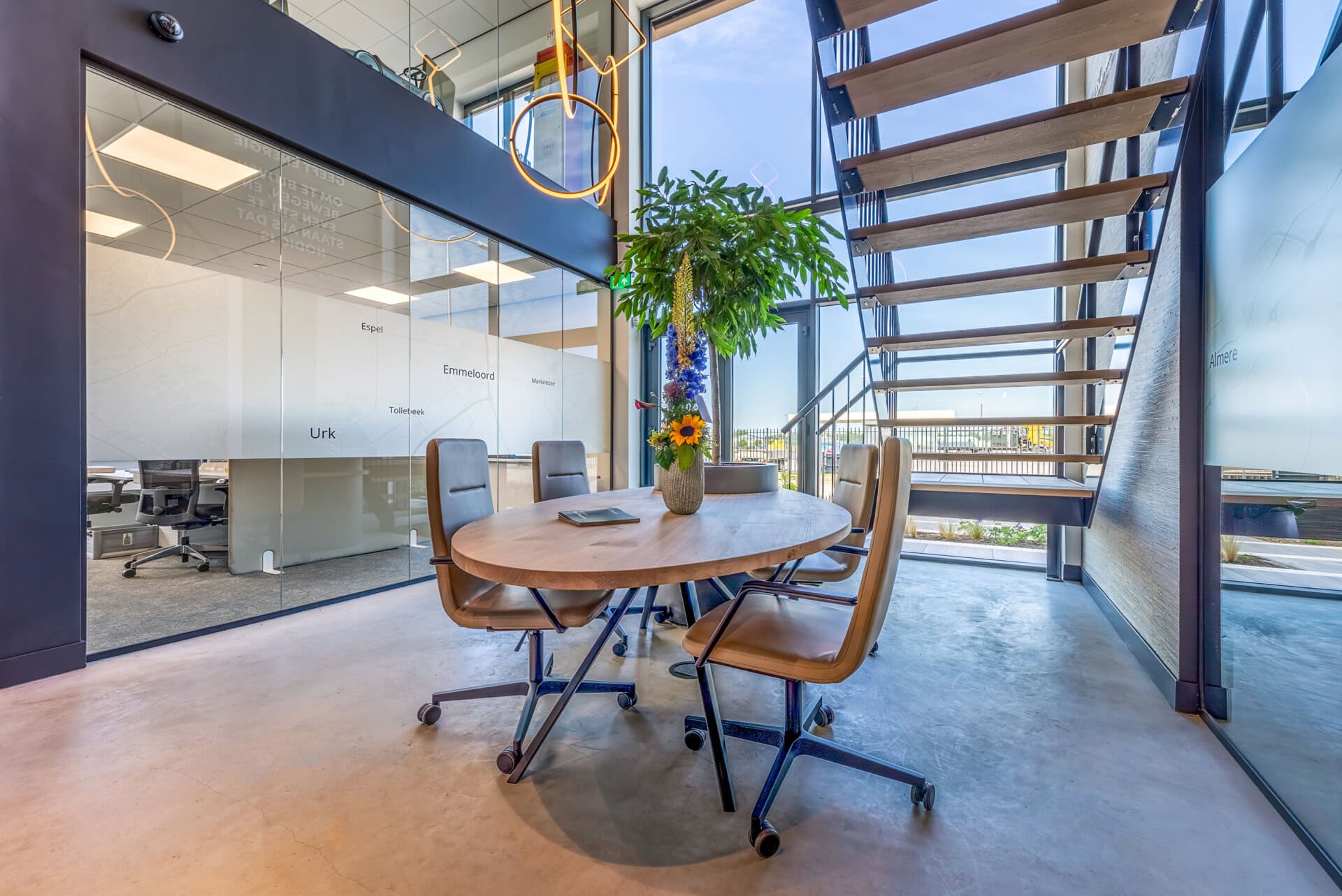 Van Staveren | Emmeloord