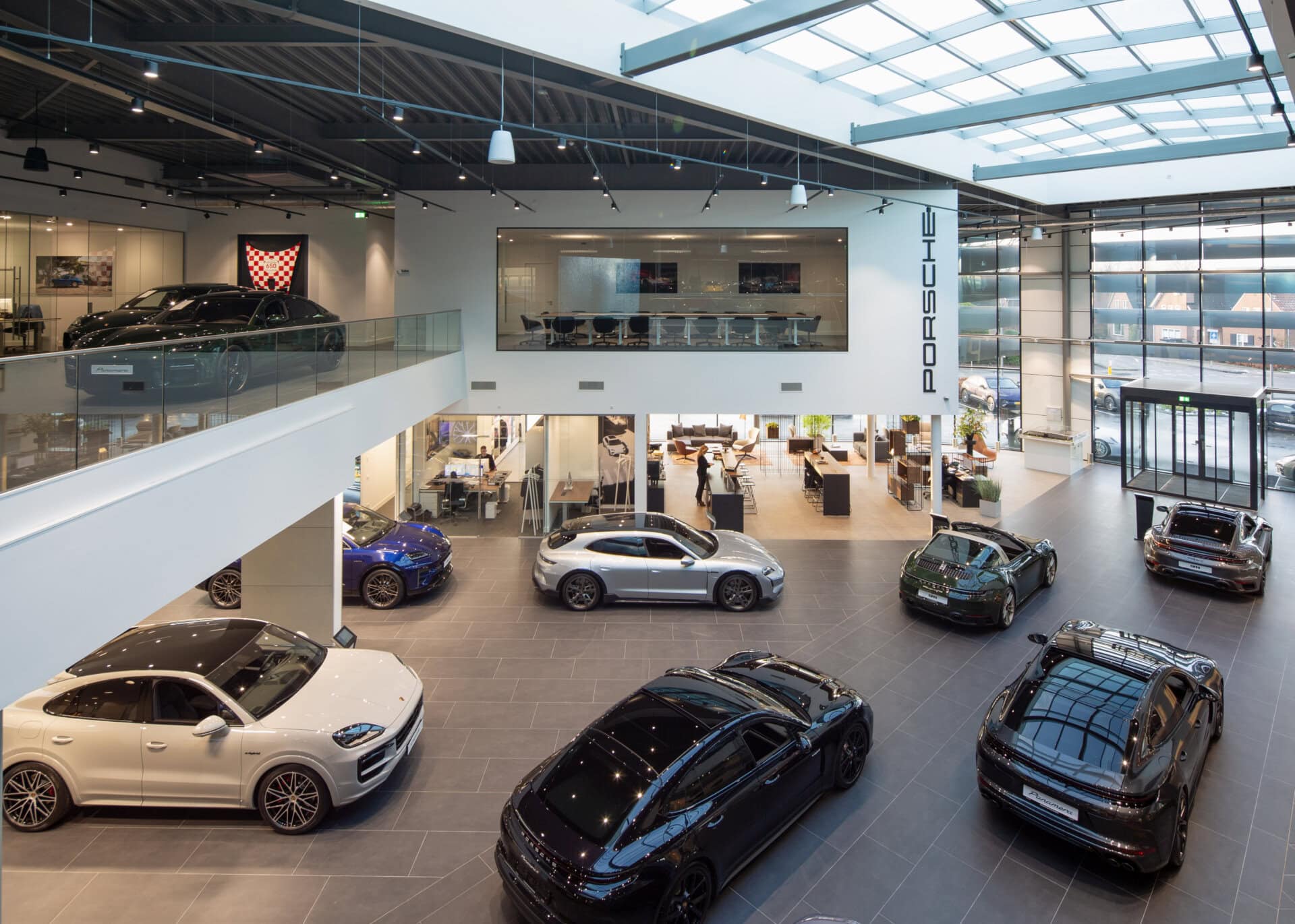 Porsche Centrum Brabant | Oisterwijk